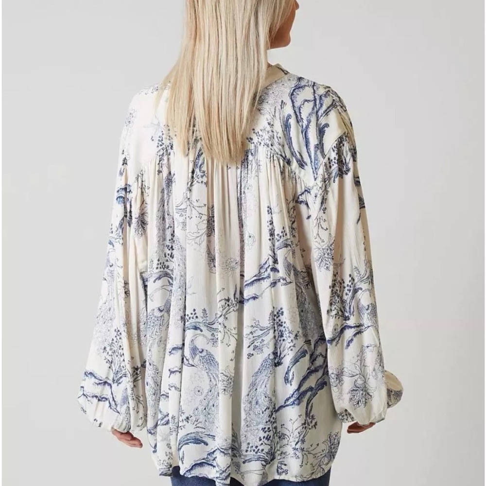 Free People Metallic Blooms Blouse. Size: Small - Picture 7 of 16